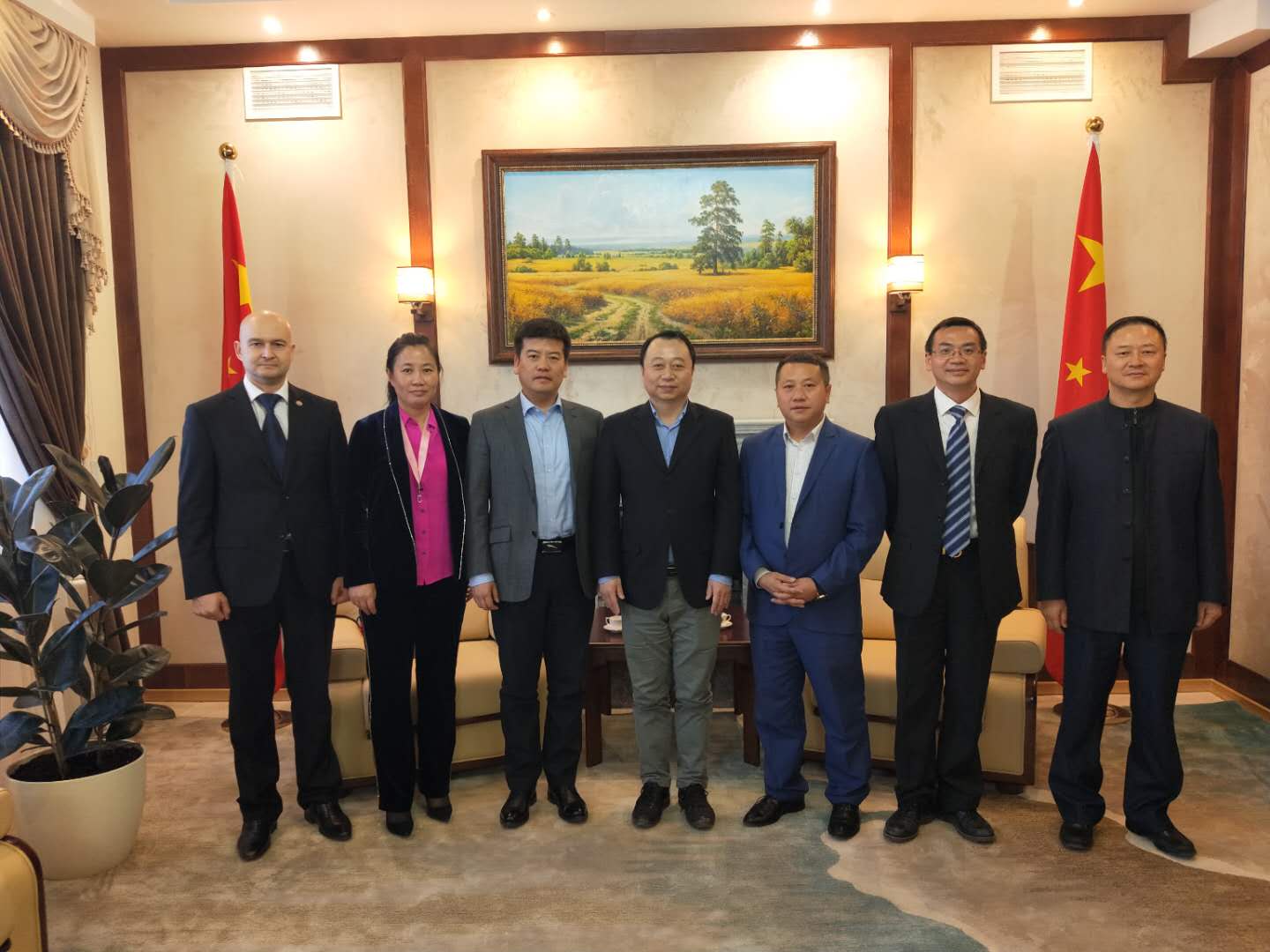湖南中发军融实业有限公司,中发军融